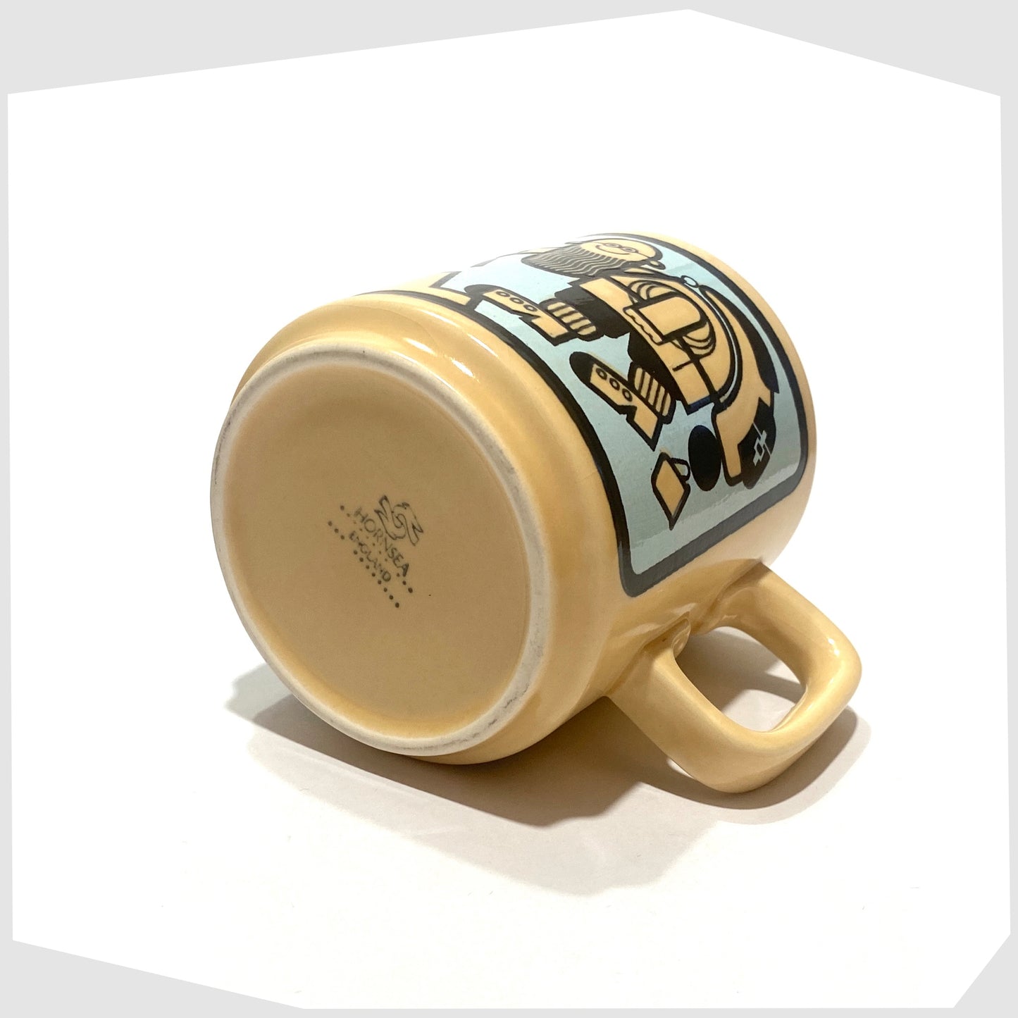 base stamp of the hornsea pottery 'the worlds best grandpa' mug