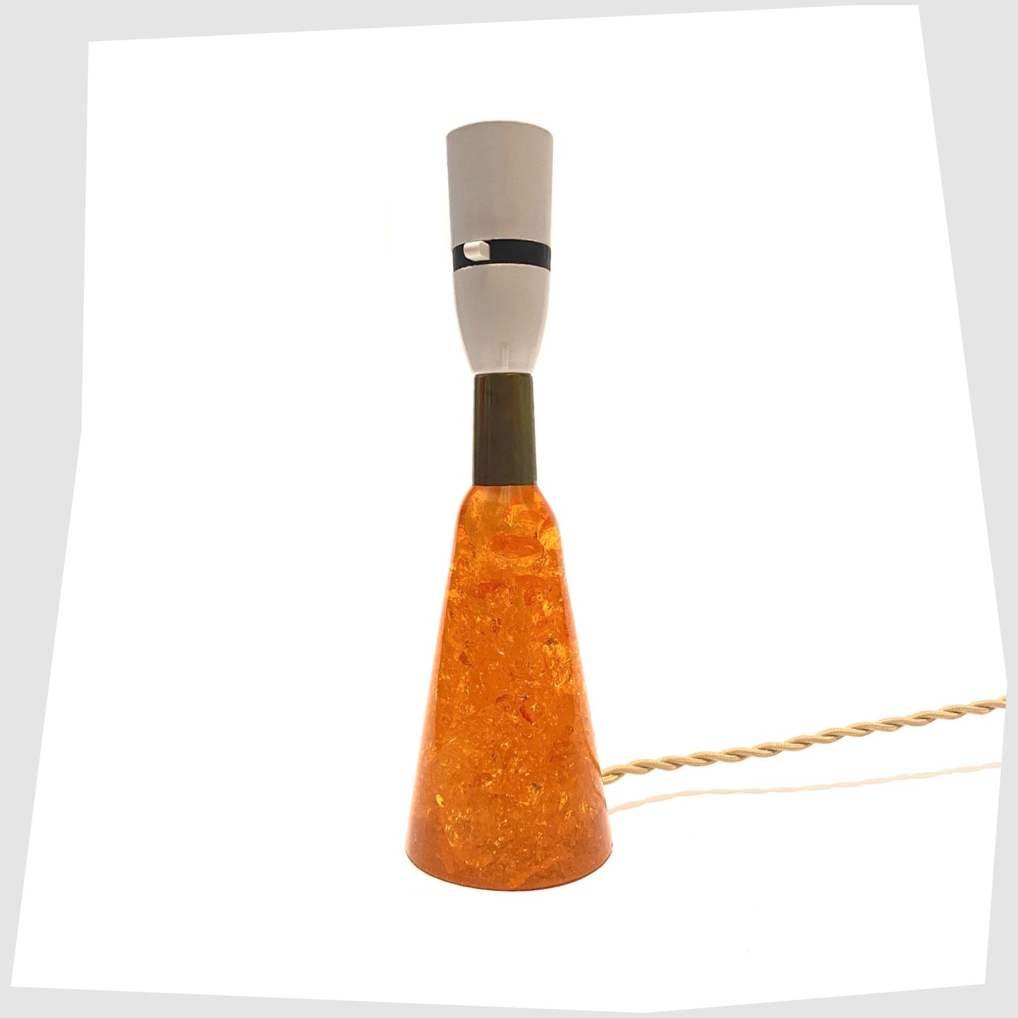 original-orange-resin-table-lamp-by-shattaline-and-prova