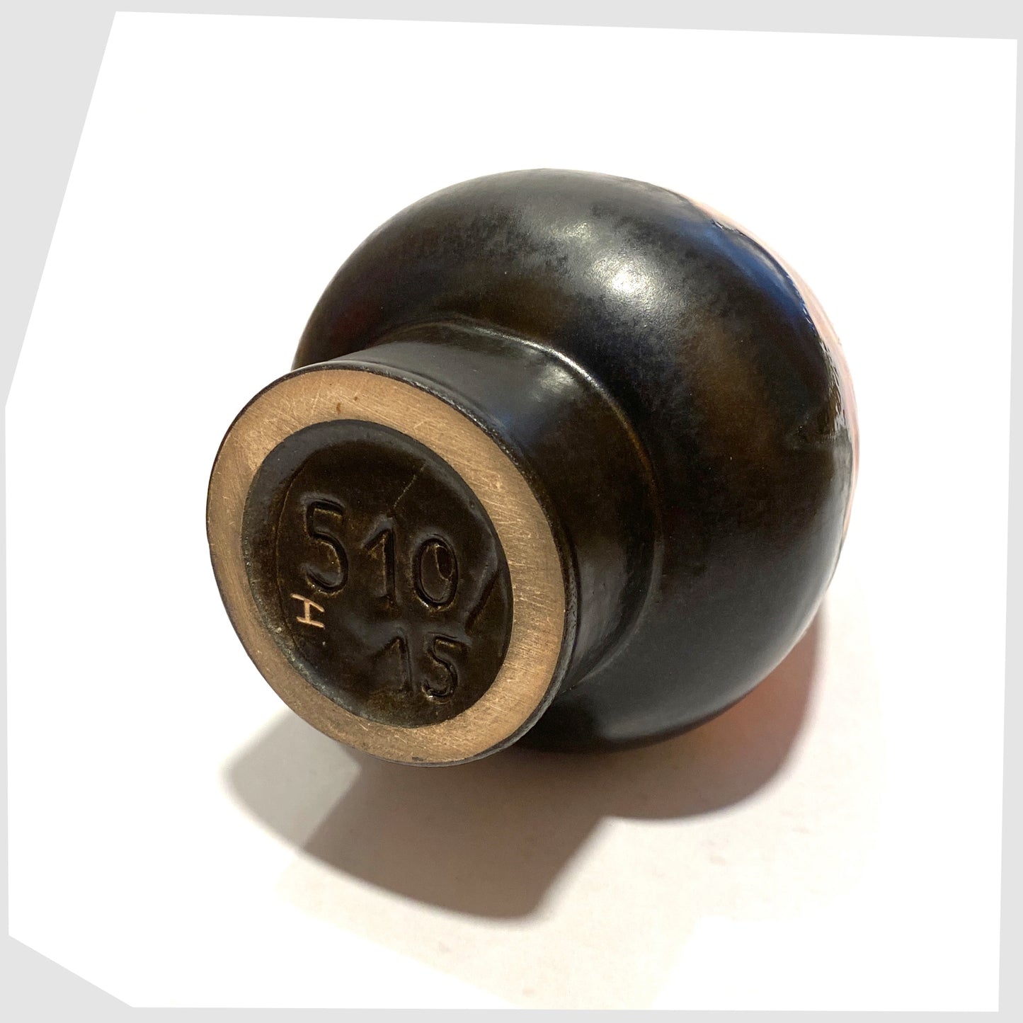 base markings on the walter gerhards 510/15 mushroom-shaped vase in an orange and red drip glaze