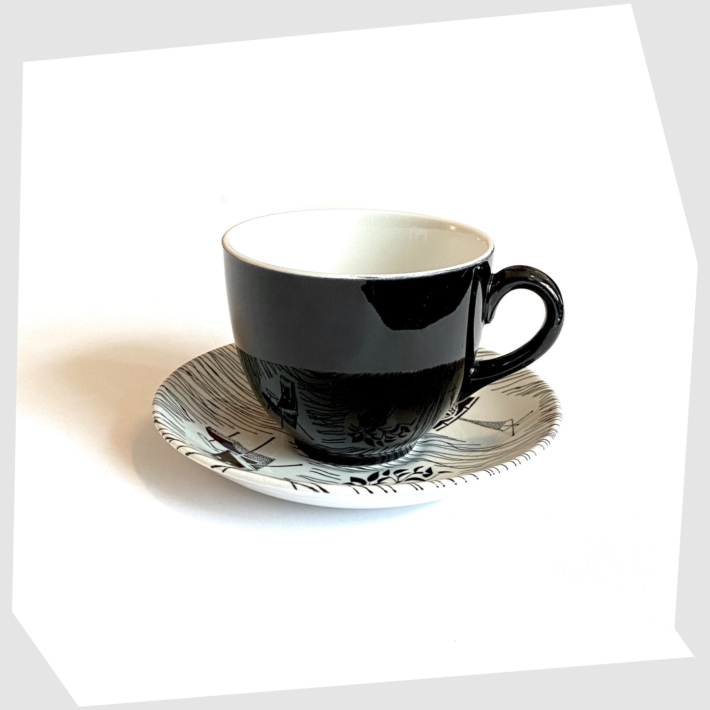ridgway-homemaker-cup-and-saucer-set-designed-by-enid-seeney
