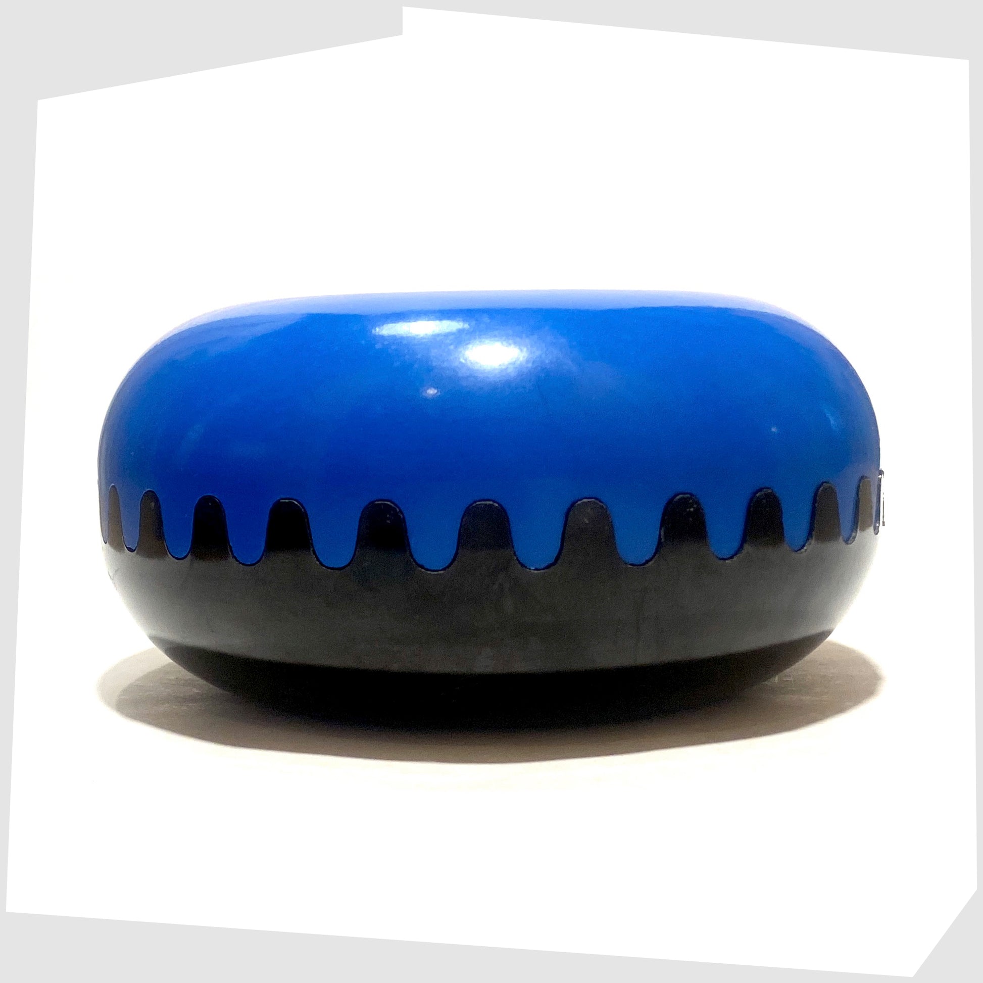 1972 Clam Ashtray designed by Alan Fletcher in bold blue and black.