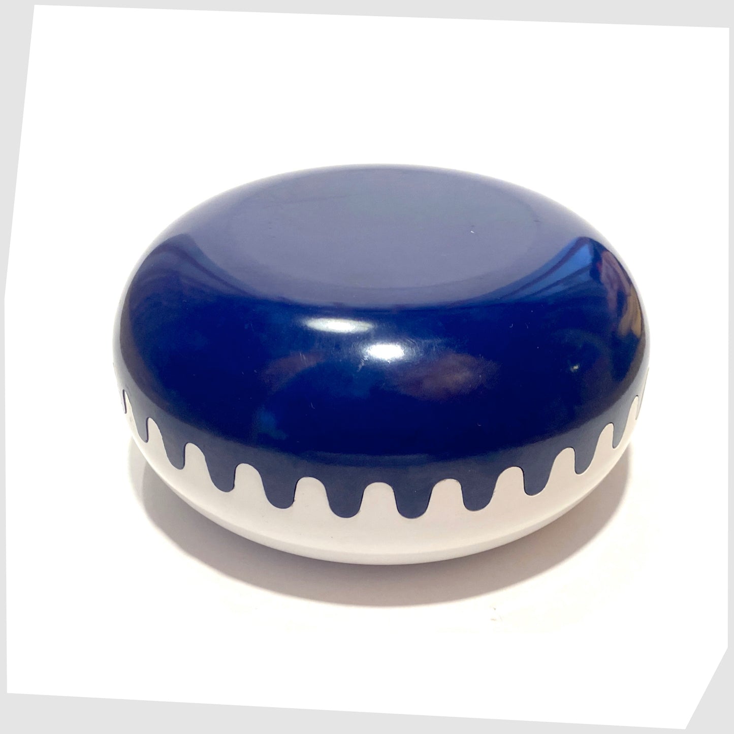 vintage alan fletcher clam ashtray in navy blue and white