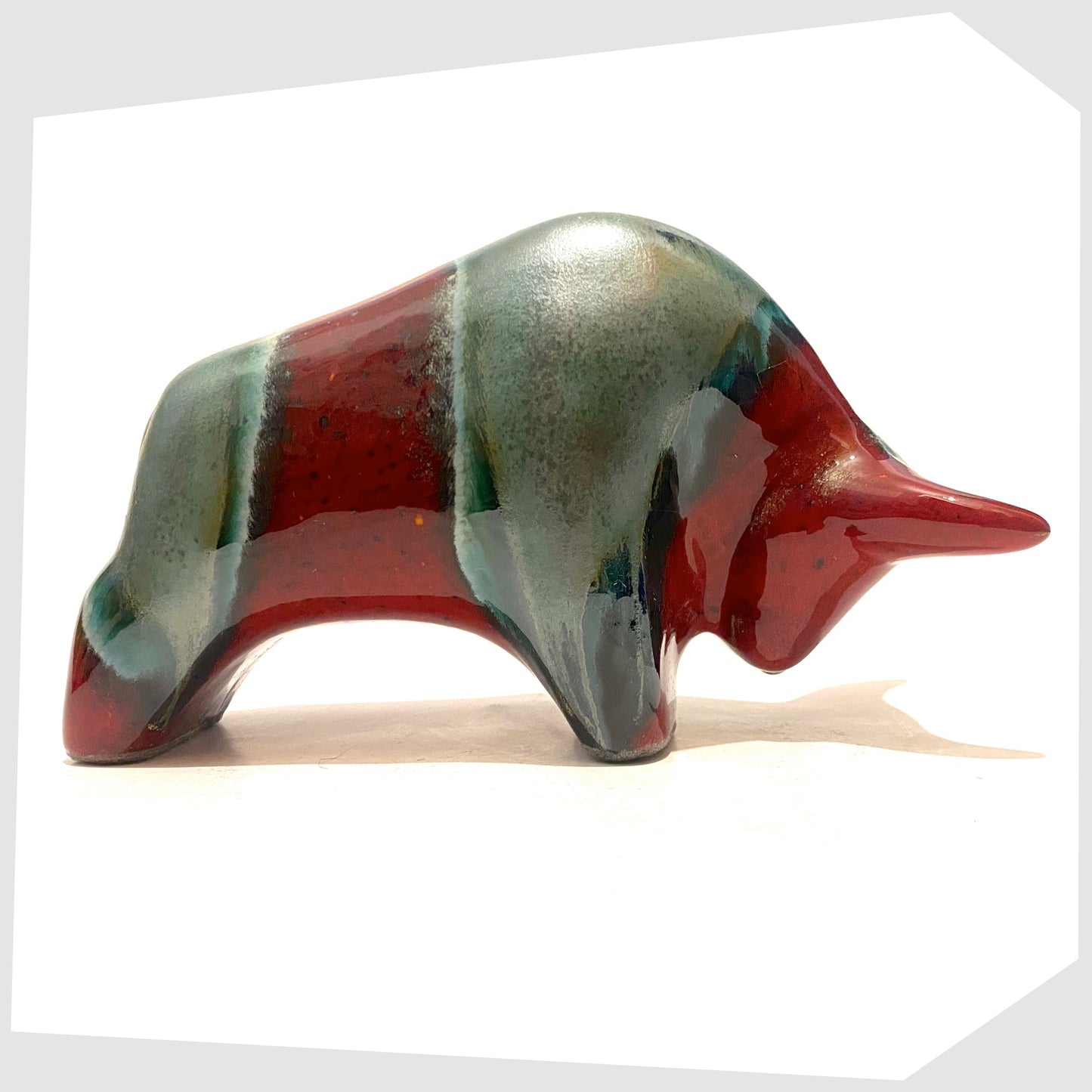 otto-keramik-ceramic-bull-ornament-in-red-and-green-bolivia-colourway