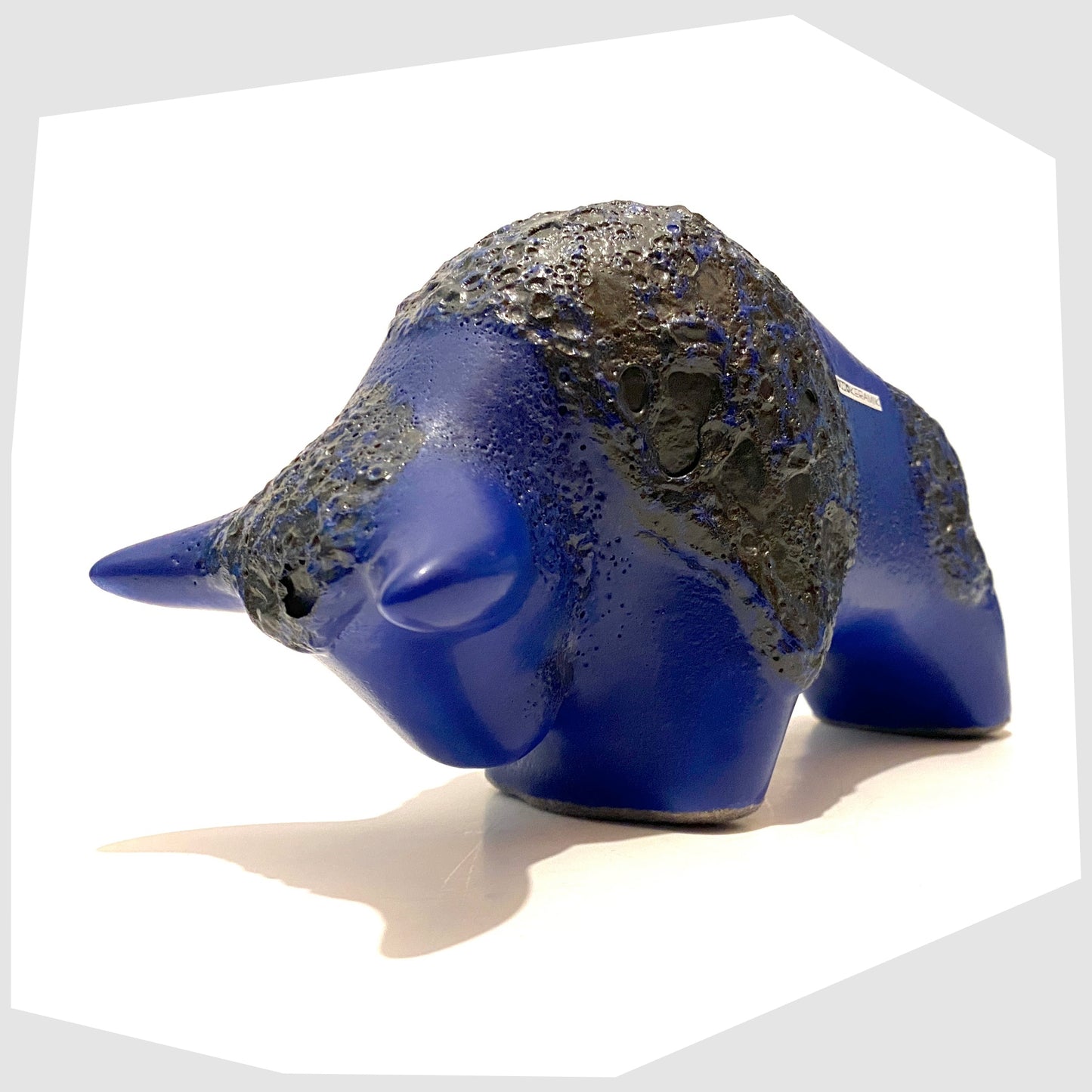 otto-keramik-german-bull-ornament-in-dark-blue-with-fat-lava-glazing-on-back