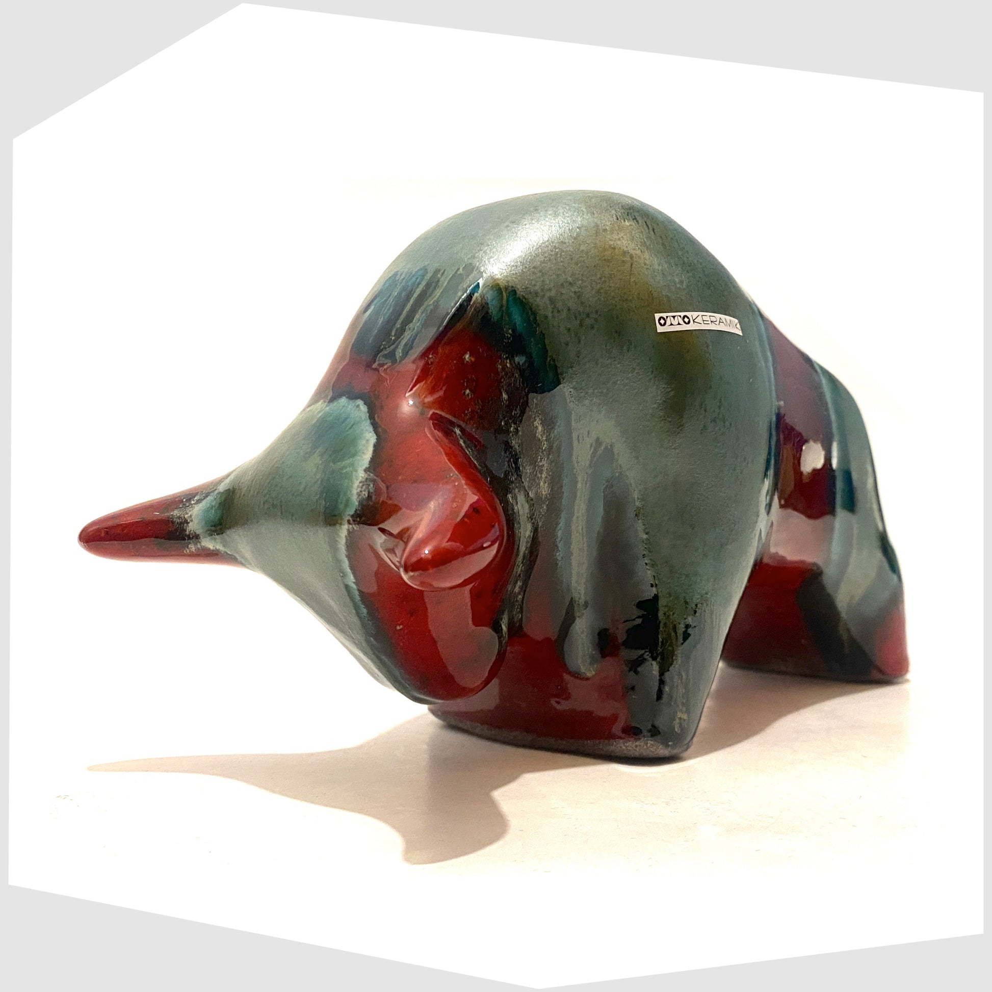 otto-keramik-ceramic-bull-in-red-and-sea-green-bolivia-glaze