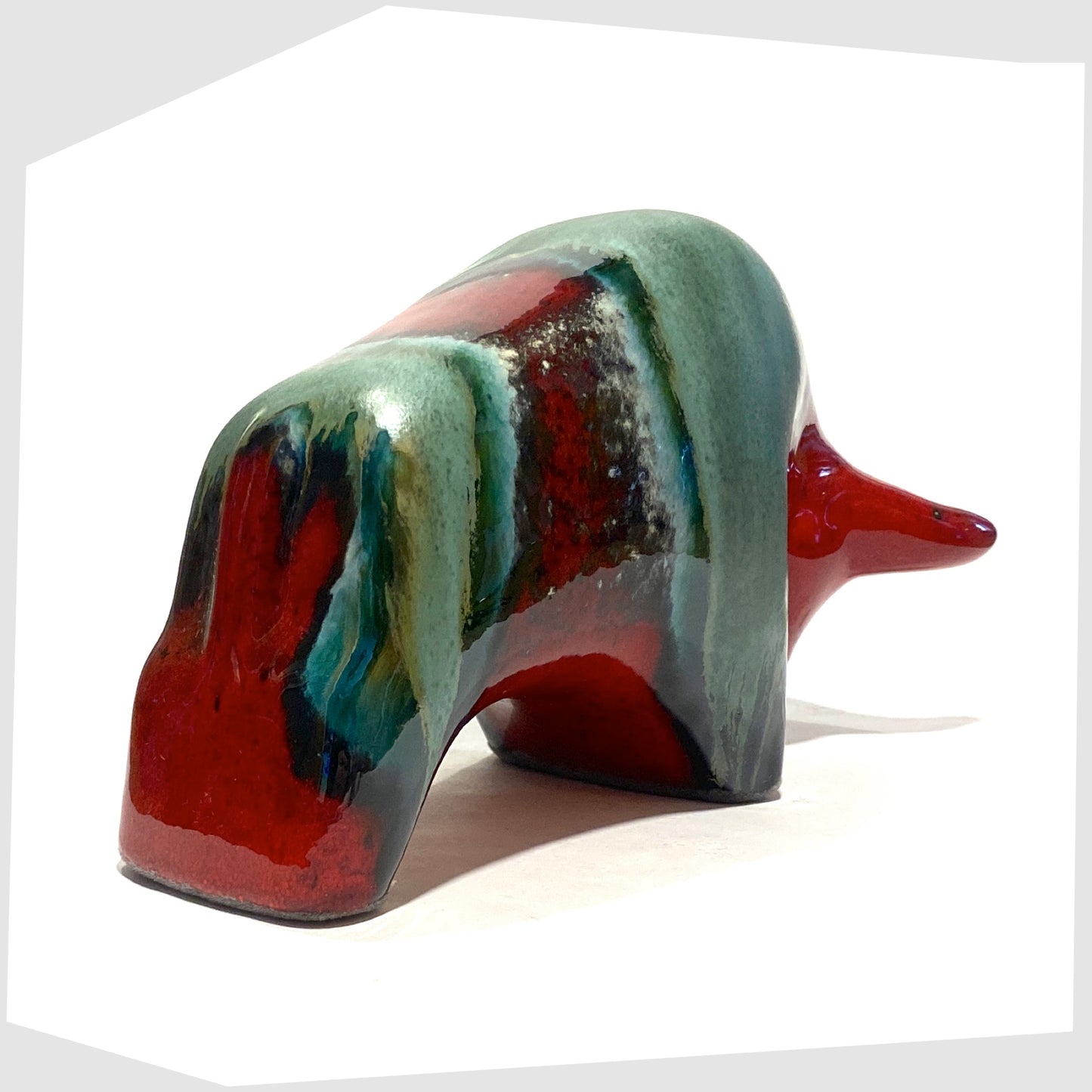 rear of the bolivia glazed ceramic otto keramik bull, handcrafted by otto gerharz junior