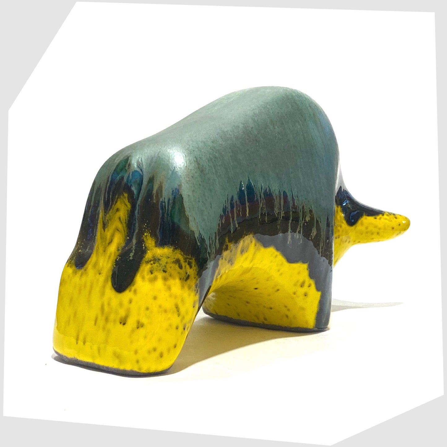 rear drip glaze on the otto keramik ceramic bull scupture in green over yellow colour way