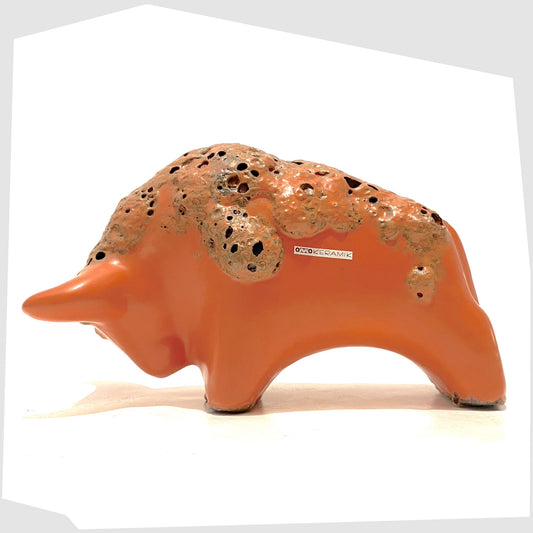 otto-keramik-ceramic-bull-ornament-in-matte-red-with-brown-and-red-tinted-fat-lava