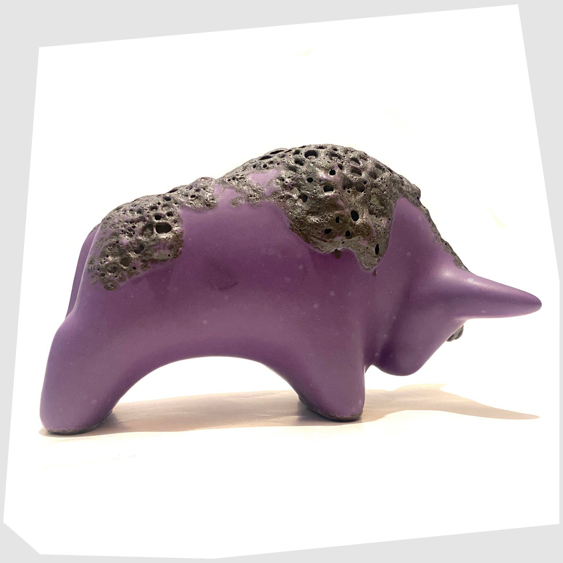 otto-keramik-pottery-bull-in-purple-glaze-with-black-fat-lava-glazing