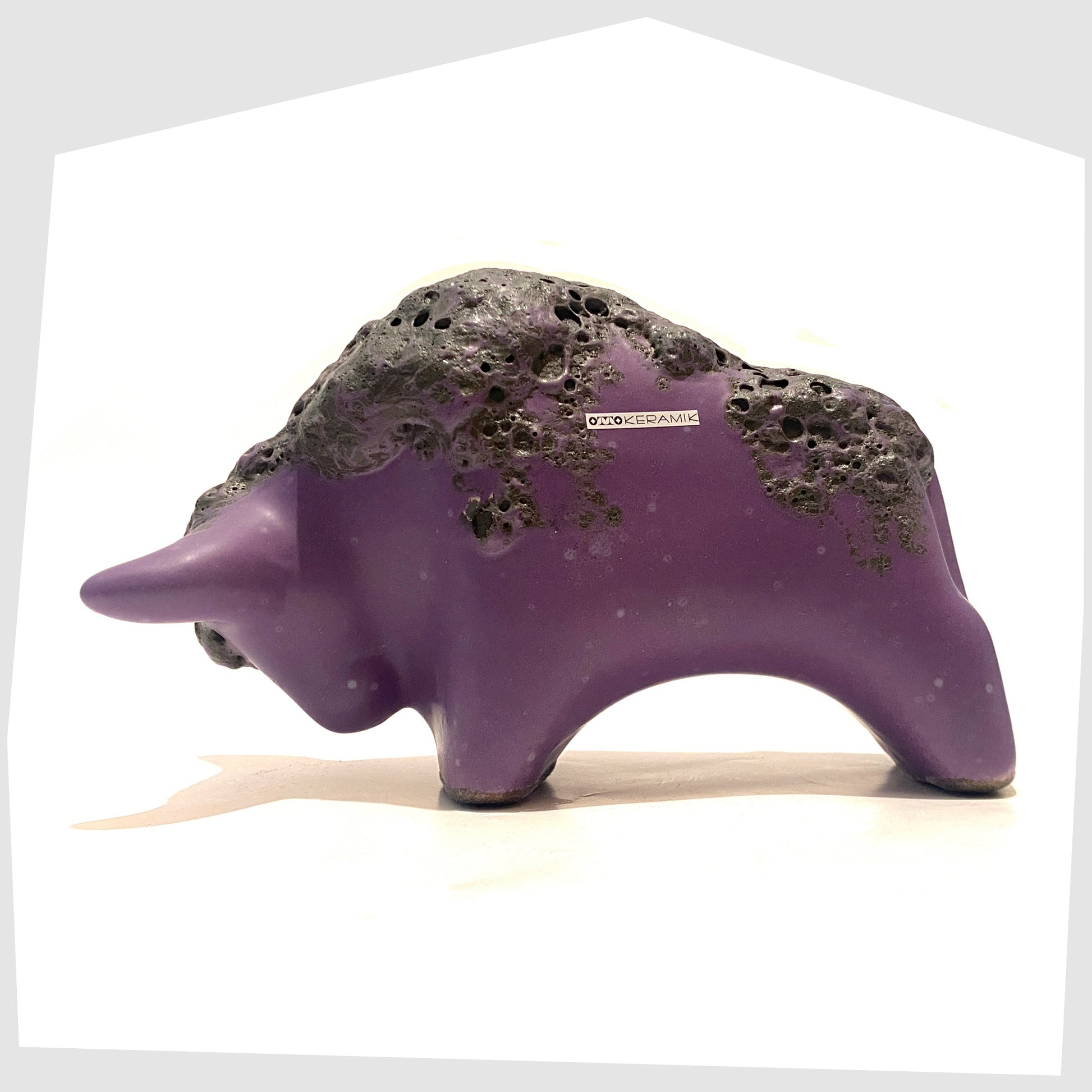 otto-keramik-ceramic-bull-in-purple-glaze-with-black-fat-lava