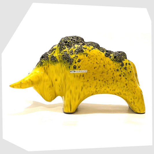 otto-keramik-bull-in-yellow-glaze-with-fat-lava-on-back