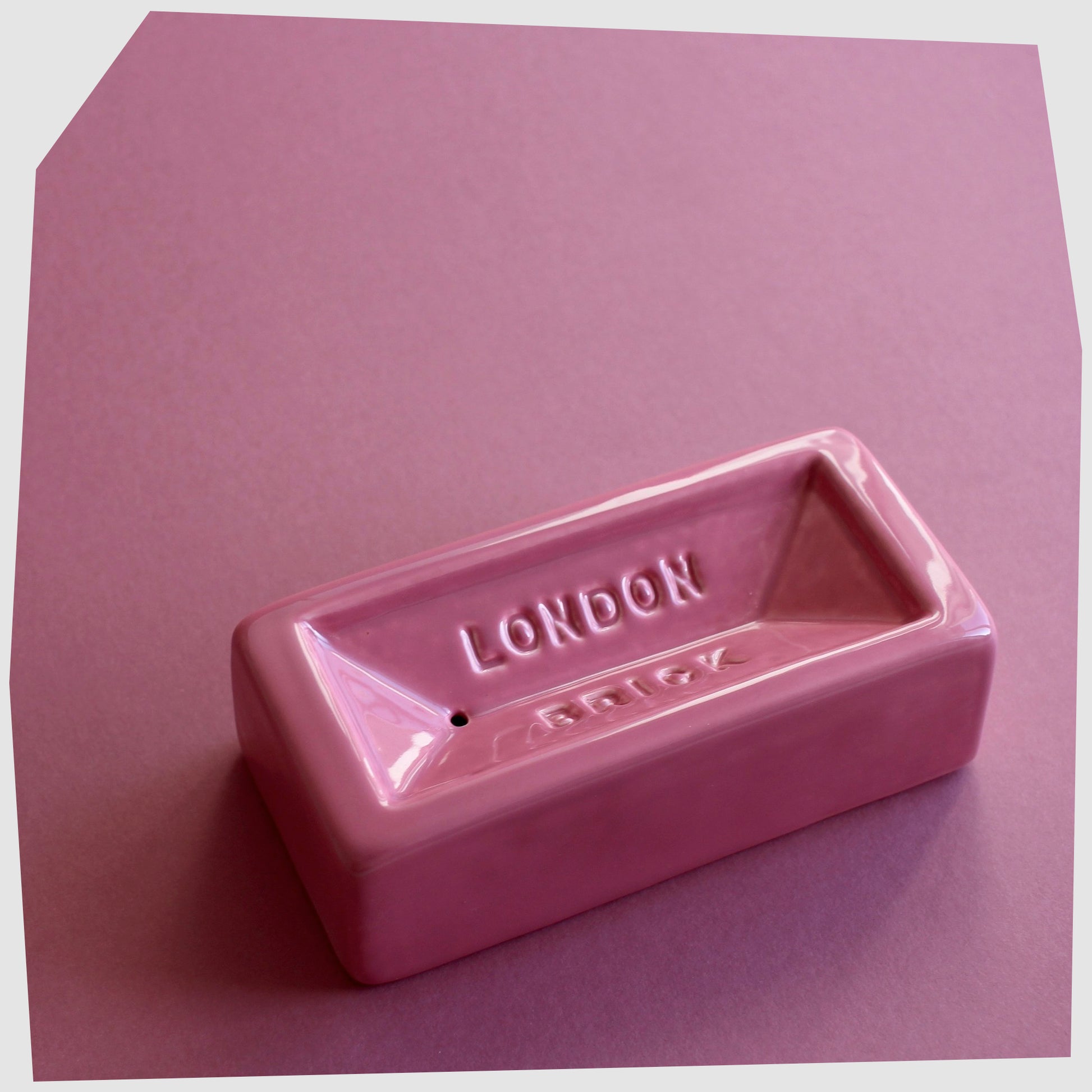 pink-ceramic-soap-dish-in-the-shape-of-a-london-brick