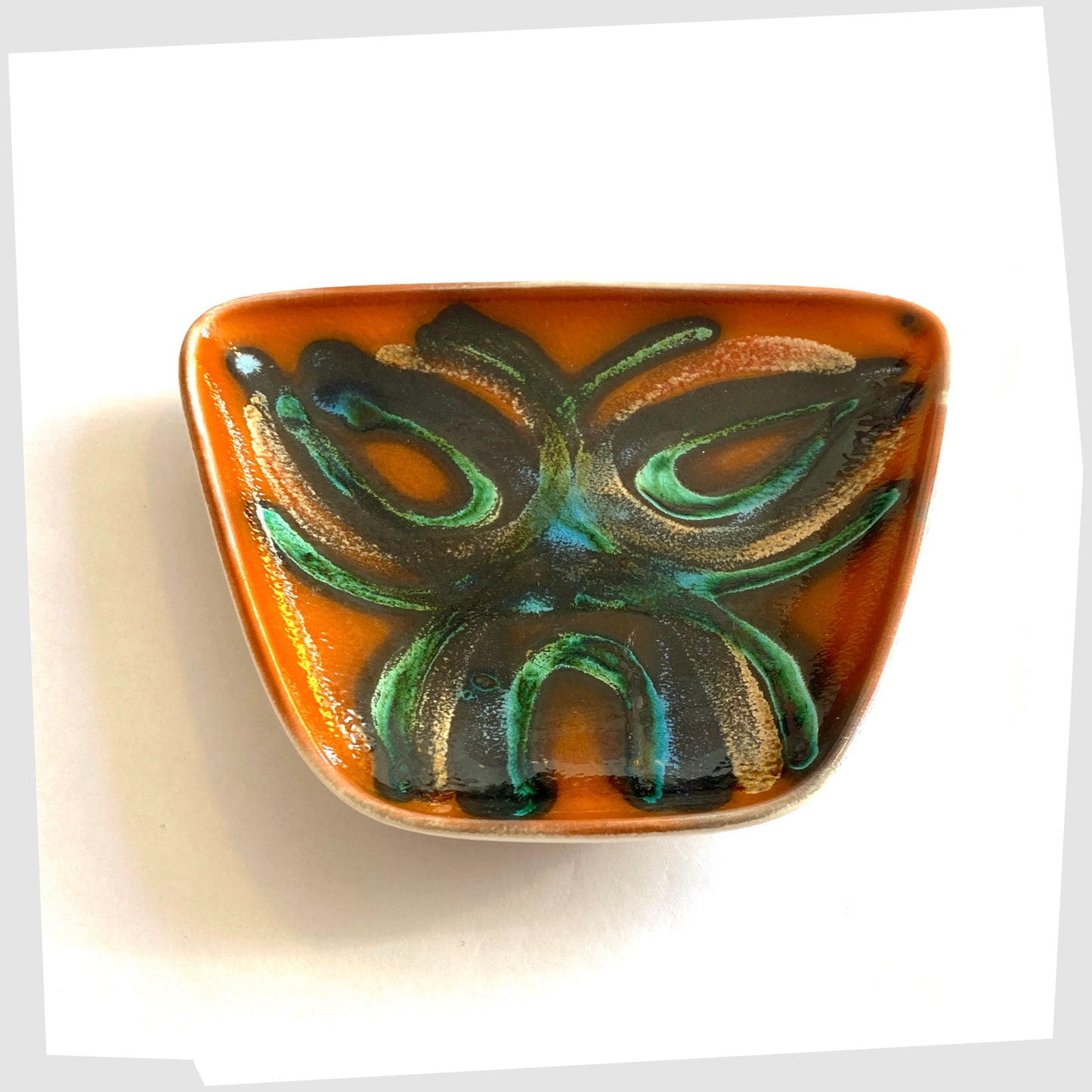 1960s Poole Pottery Dish, Shape 81, by Particia Wells finished in a vibrant orange with artistic lines of black and green glaze