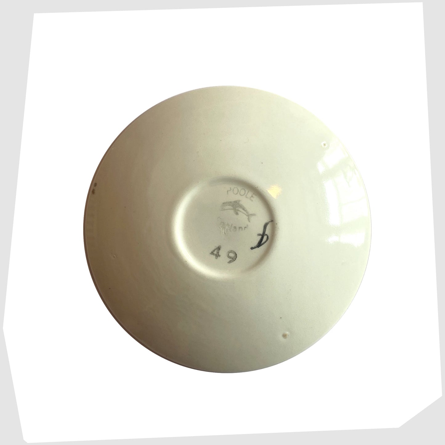 rear of the Poole Pottery Pin Dish, shape 49 by Sylvia Penny