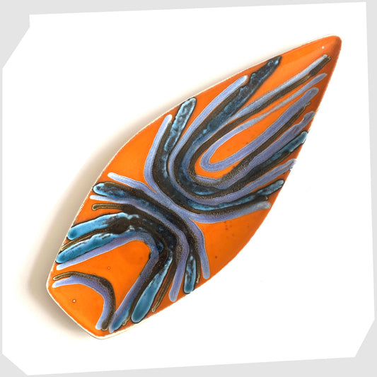 Poole Pottery Delphis Spear Dish by Margaret Anderson in a fiery orange glaze with radiating lines of blue and purple glaze
