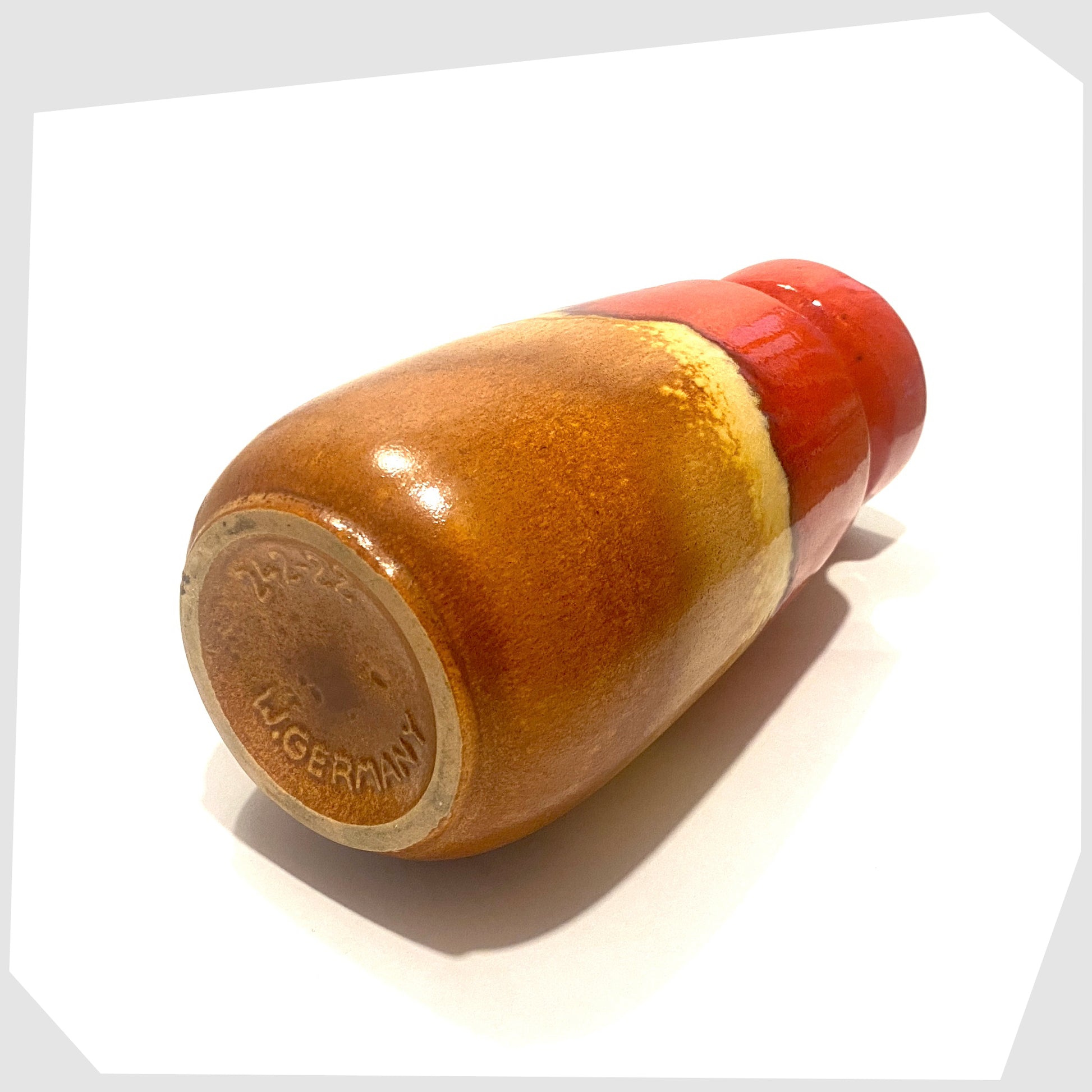 base stamp of the scheurich keramik 242-22 vase in amber and volcanic red glaze