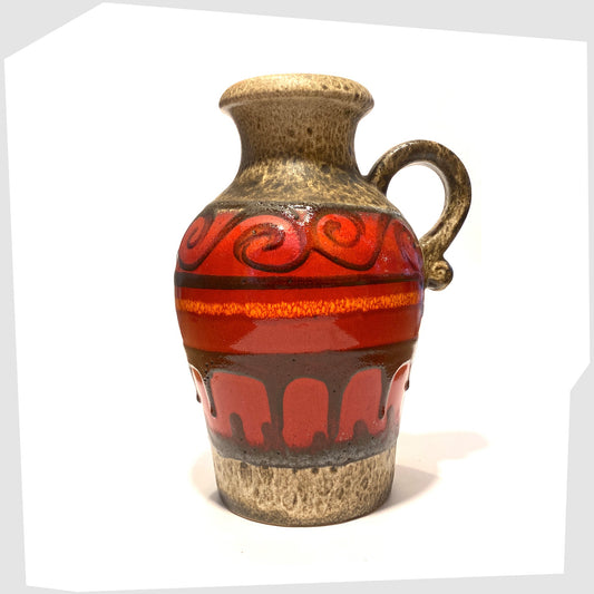 scheurich keramik 490-25 vase, glazed in volcanic red with swirls and flowing lines of black fat lava