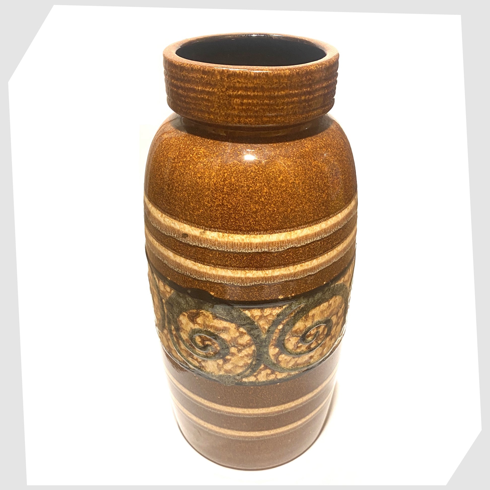 top rim of the west german pottery large floor vase by Scheurich Keramik, model 553-38, in a chestnut and amber striped glaze with swirls of fat lava 