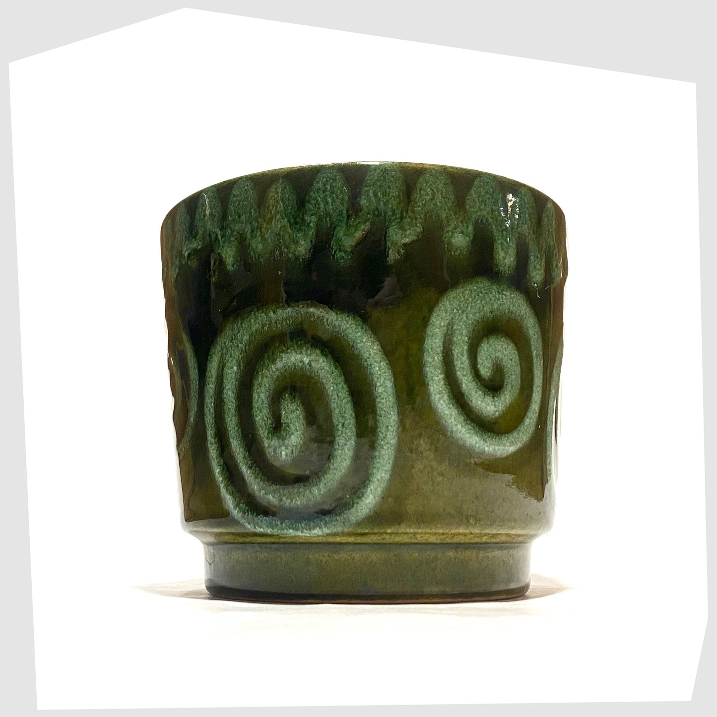 Scheurich Keramik 806-12 Planter in green swirled glaze, shown on a white background