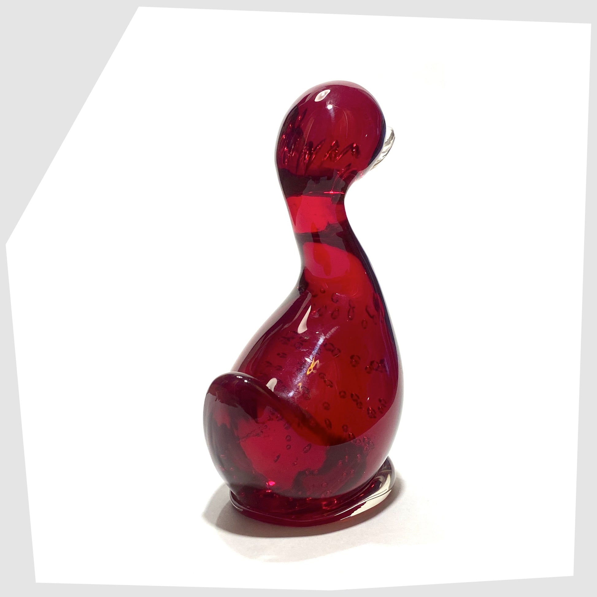 rear of the Whitefriars Glass Dilly Duck ornament in the Ruby Red colour way