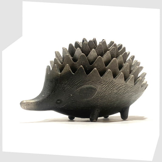 walter bosse-style hedgehog ashtray set, six hedgehog shaped ashtrays