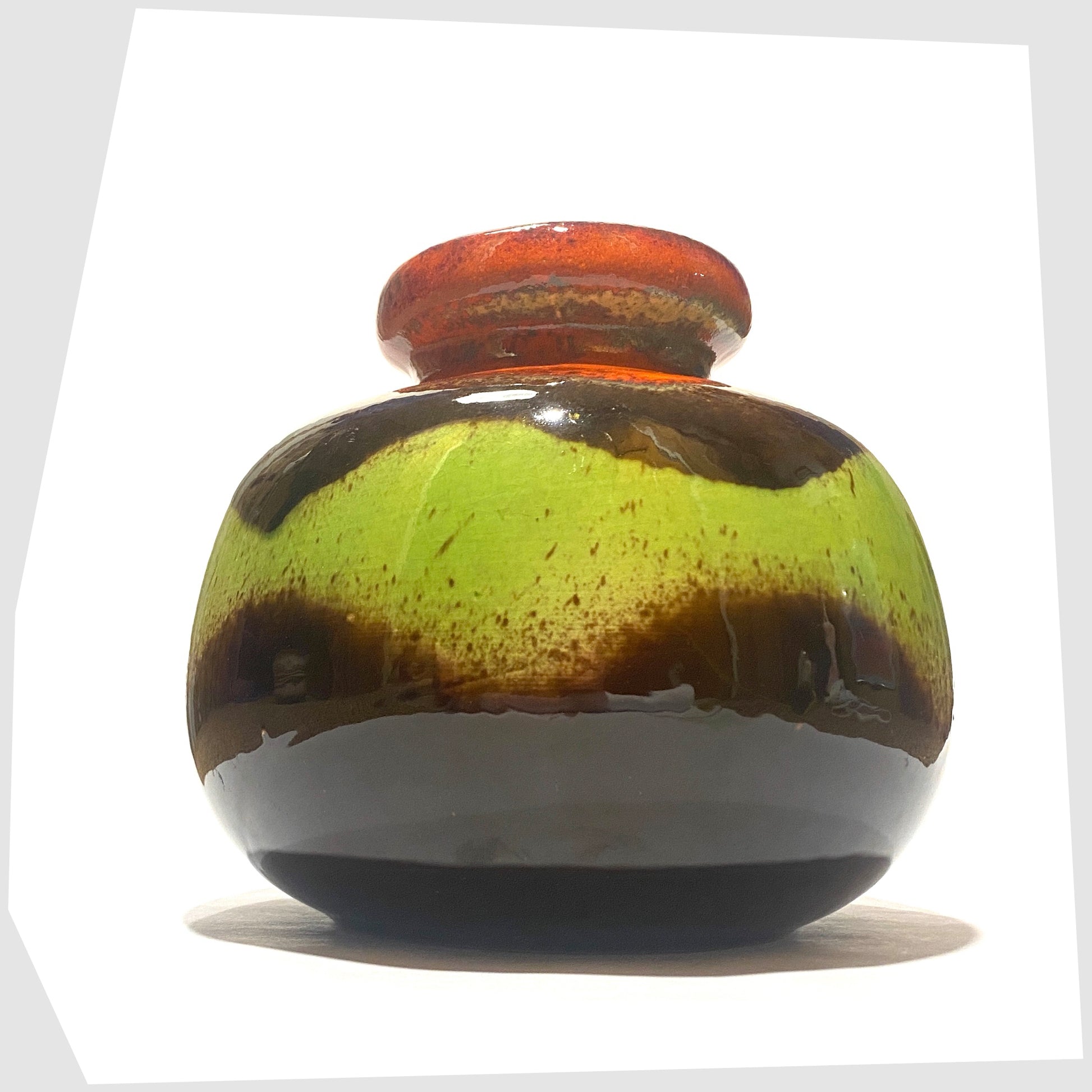 vintage scheurich keramik 284-15 Vase with waving bands of green and red glaze